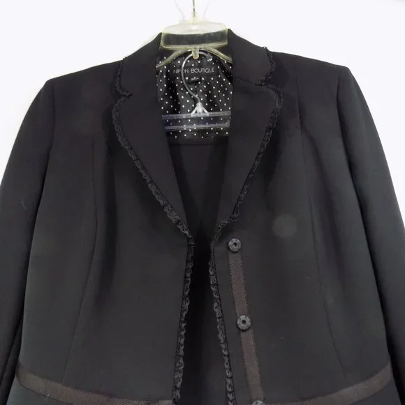 Nipon Boutique "Garden Oasis" 2-Piece Business Suit Black Size 8 NWT - Picture 4 of 16